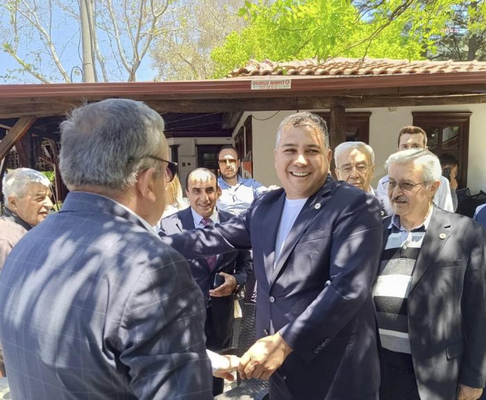 Yerli ve Milli Parti lideri Mutlu Bolu'da: “Milletimiz kördüğüm olmuş sorunlarına umut bekliyor. Biz de umudu yeşertmek için buradayız”